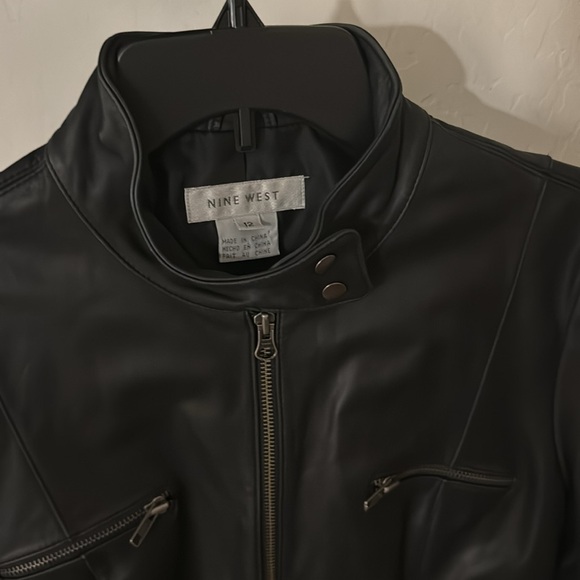 Vintage Nine West Black Leather Jacket - Size 12 - Picture 2 of 9